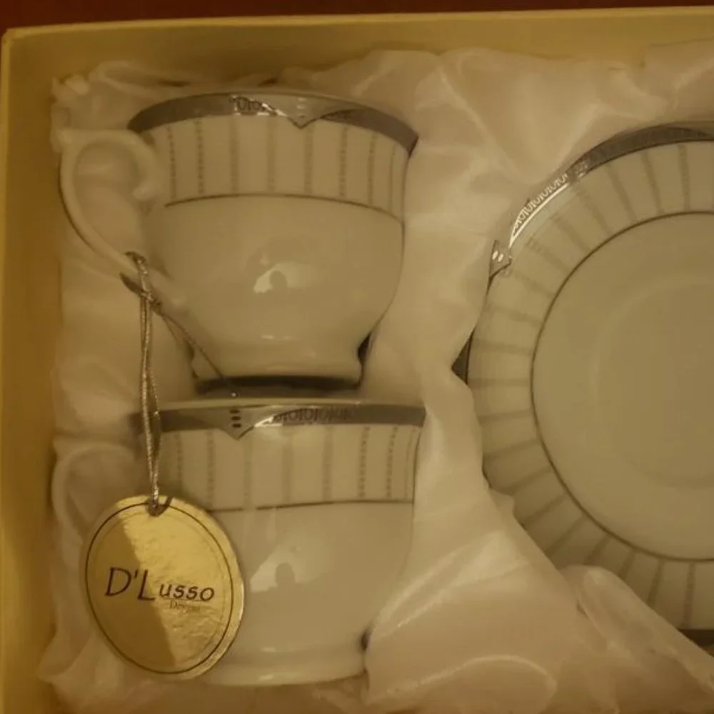 NWT set of 4 D'Lusso Designs Espresso china cup/saucer set of 4
